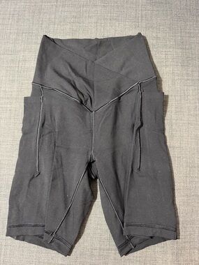 aerie Offline High-Rise Bike Shorts in Black